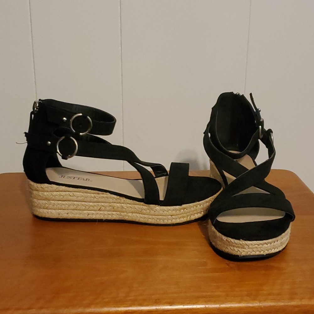 NWOT JustFab Black Espadrilles